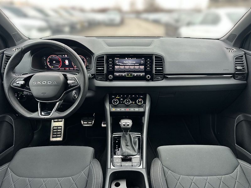 Škoda Karoq (2025) 2.0 TDI 4x4 DSG Sportline - fotka 5 z 33