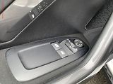 Peugeot 2008 (2017) 1.2 PT, ČR, GT Line - náhled 13