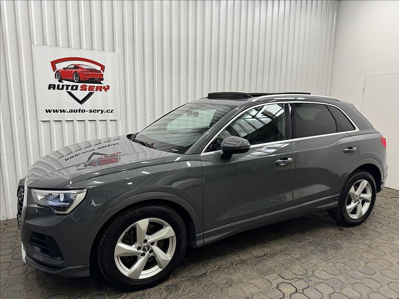 Audi Q3 45TFSI Quattro Pano - fotka 3 z 41