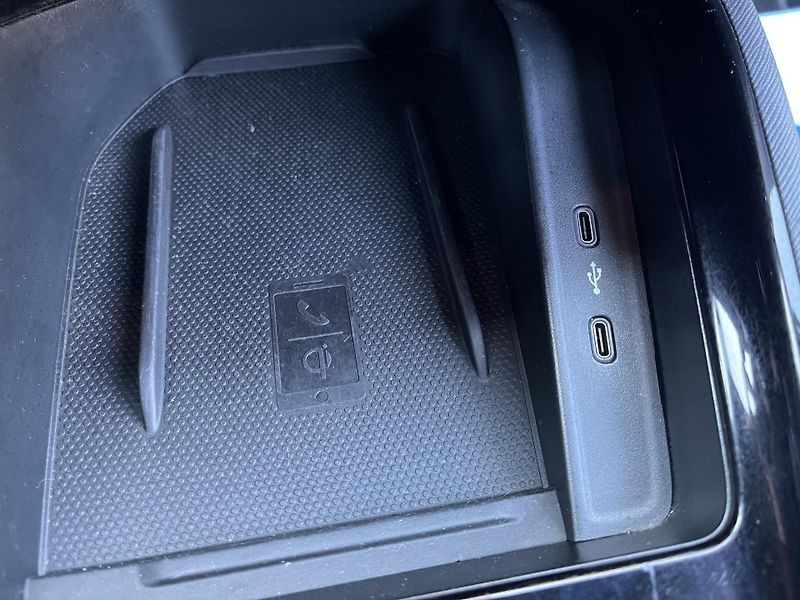 Škoda Kamiq (2022) 1.5TSI 110KW ACTIVE LED TAŽNÉ - fotka 39 z 47