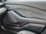Ford Mustang Mach-E (2023) GT, ČR , DPH, 487 k , 4x4 - náhled 16