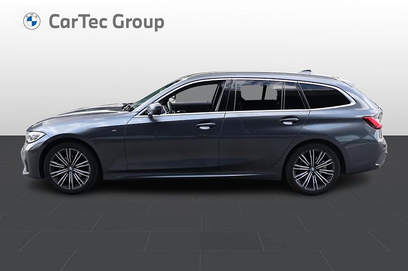 BMW Řada 3 320d xDrive Touring - fotka 3 z 14