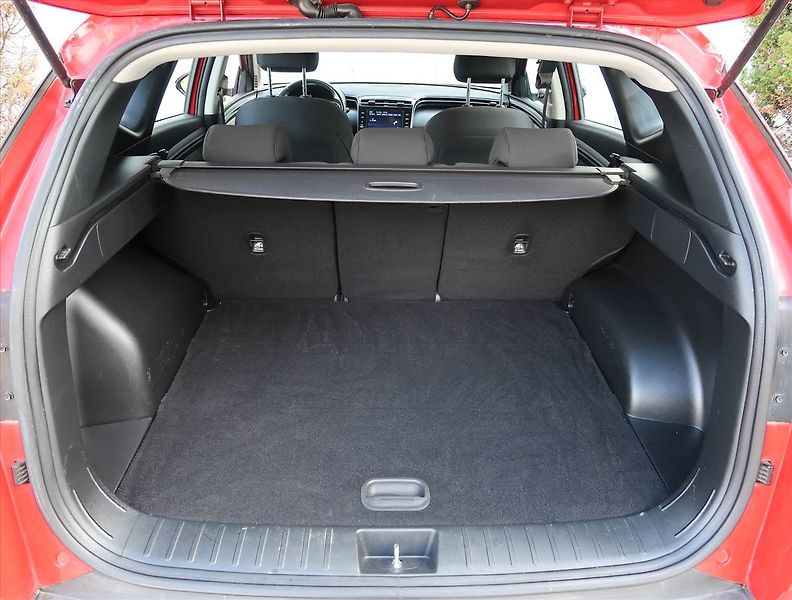 Hyundai Tucson (2022) 1.6 CRDi - fotka 13 z 19