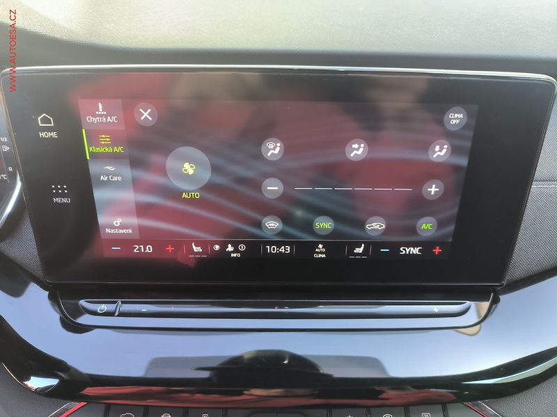 Škoda Octavia (2022) 2.0 TSi 4X4, ČR, SportLine - fotka 17 z 30