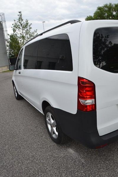 Mercedes-Benz Vito 4x4  7G automat 8-míst - fotka 26 z 29