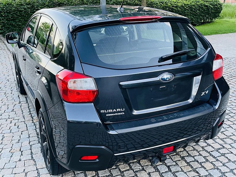 Subaru XV 1.6i 4x4 1MAJ TAŽNÉ SERVISKA - fotka 16 z 36