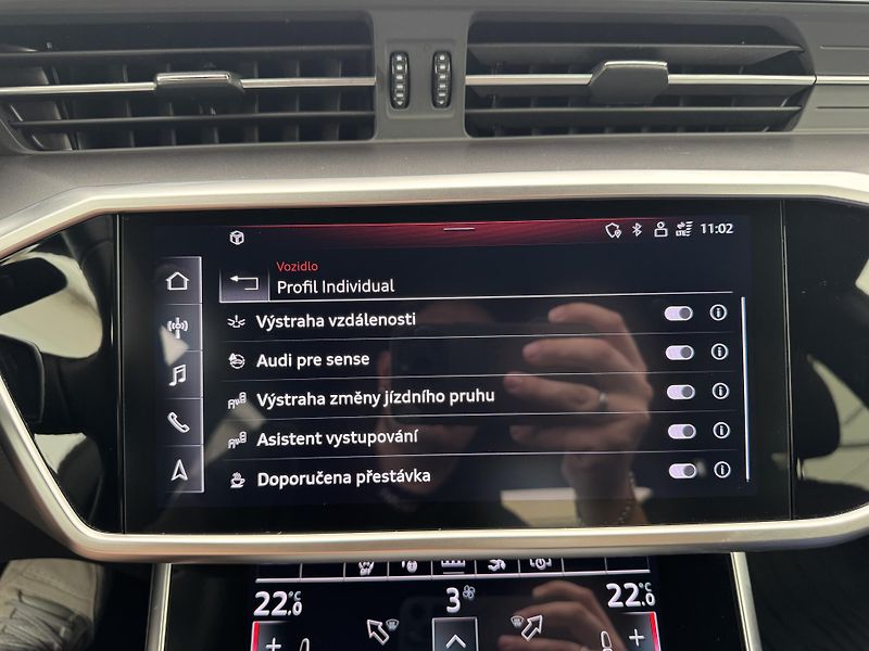 Audi A7 2.0*45Tfsi*195kw* - fotka 35 z 38