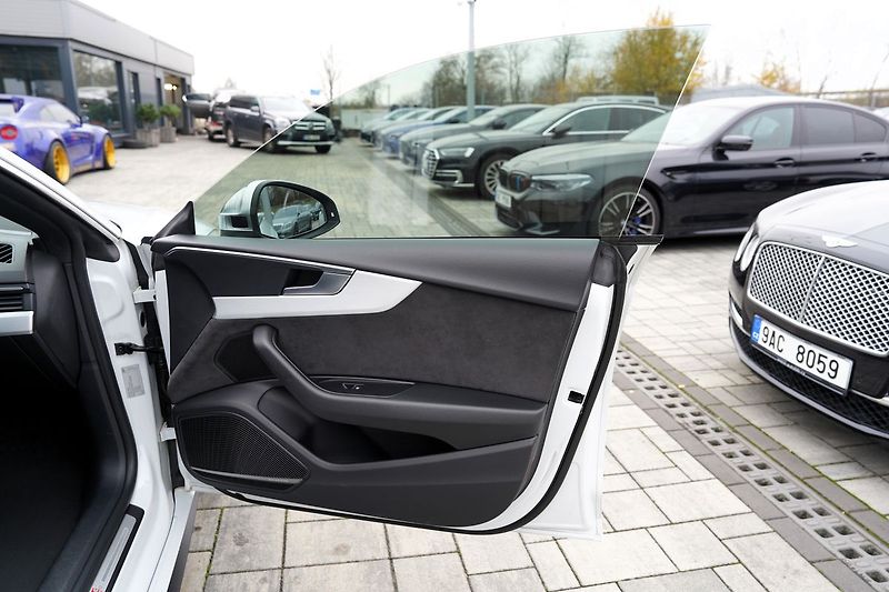 Audi S5 3.0 TFSI tiptronic Quattro/B&O - fotka 25 z 49