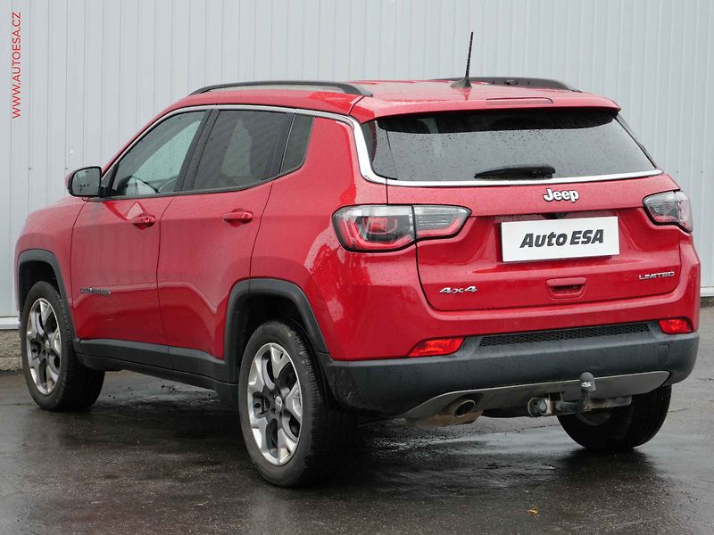 Jeep Compass (2019) 2.0 Multijet, AT, AC - fotka 6 z 23
