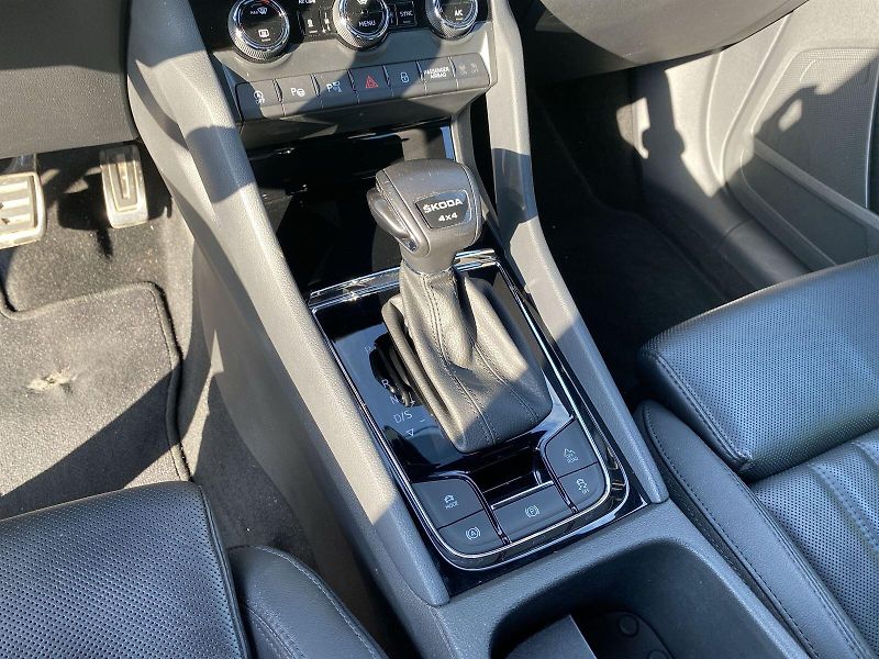 Škoda Kodiaq (2022) 2.0 TDI 4x4 DSG L&K - fotka 25 z 38
