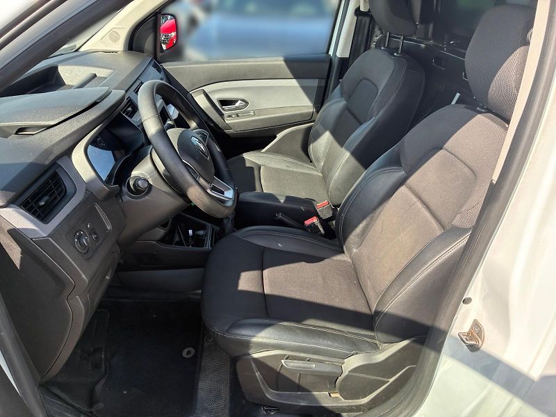Renault Express (2022) COOL 1.5dCi 70kW CZ DPH - fotka 7 z 11