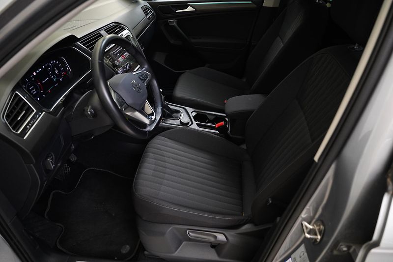 Volkswagen Tiguan - fotka 5 z 6