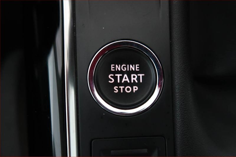 Peugeot 3008 (2021) 1.2 PureTech, Serv.kniha - fotka 18 z 18