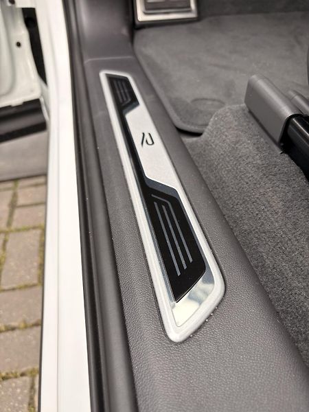 Volkswagen Touareg (2024) - fotka 24 z 44