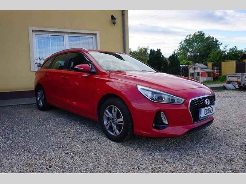 Hyundai i30 1.0 T-GDI.