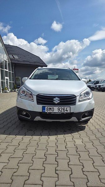 Suzuki SX4 S-Cross (2014) - fotka 1 z 20