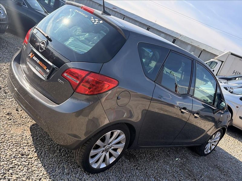 Opel Meriva 1,7 CDTI AUTOMAT - fotka 5 z 27
