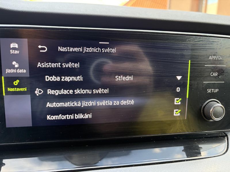 Škoda Octavia (2022) 2.0 Tdi 85kw Dsg AMBITION ČR - fotka 23 z 32