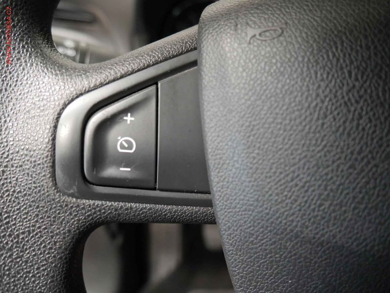 Renault Mégane (2010) 1.5 dCi, 2.maj,ČR, AC, temp - fotka 12 z 19