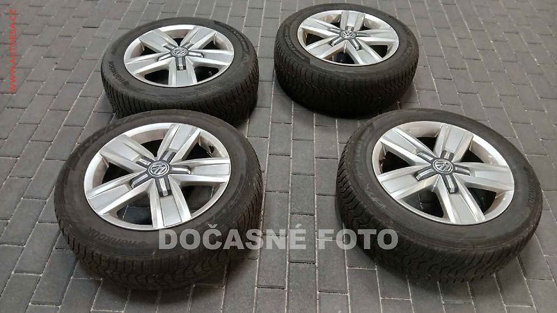 Volkswagen Multivan (2012) 2.0TDi, xenon, nez.topení, - fotka 17 z 17