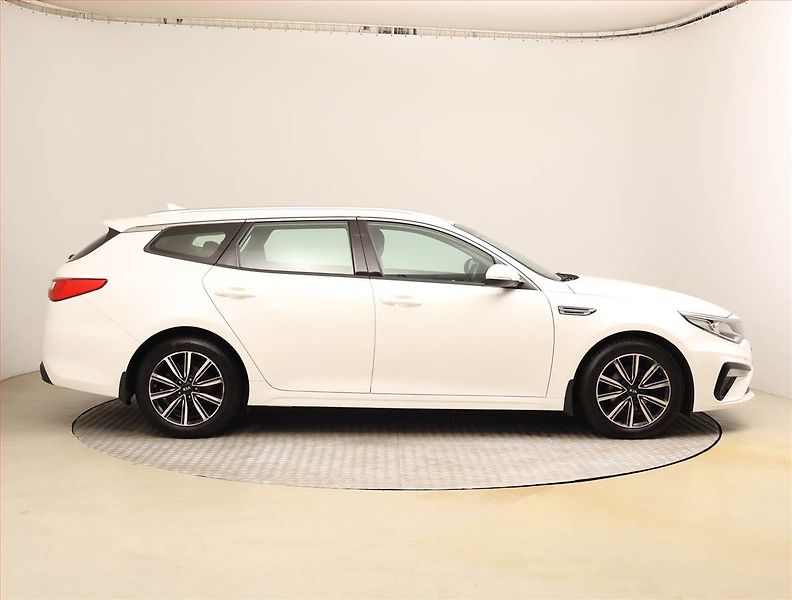Kia Optima (2019) 1.6 CRDi, Automat, Serv.kniha - fotka 6 z 20