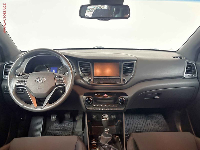 Hyundai Tucson (2018) 1.7 CRDi, 2.maj,ČR, Navi, AC - fotka 8 z 16