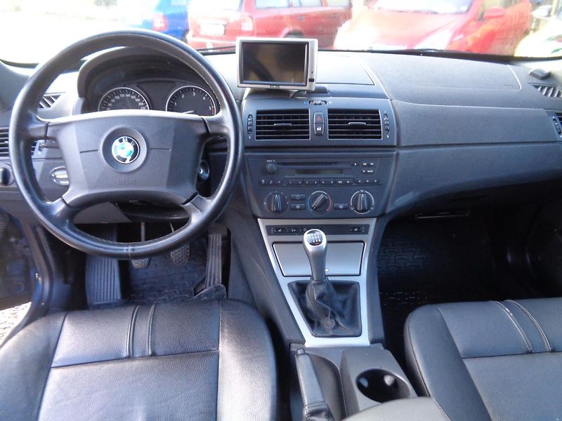 BMW X3 2,0 D - fotka 8 z 15