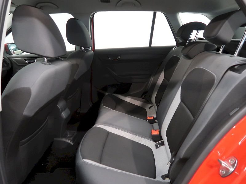 Škoda Fabia (2016) AMBITION COMFORT 1.2TSI 66kW T - fotka 25 z 30