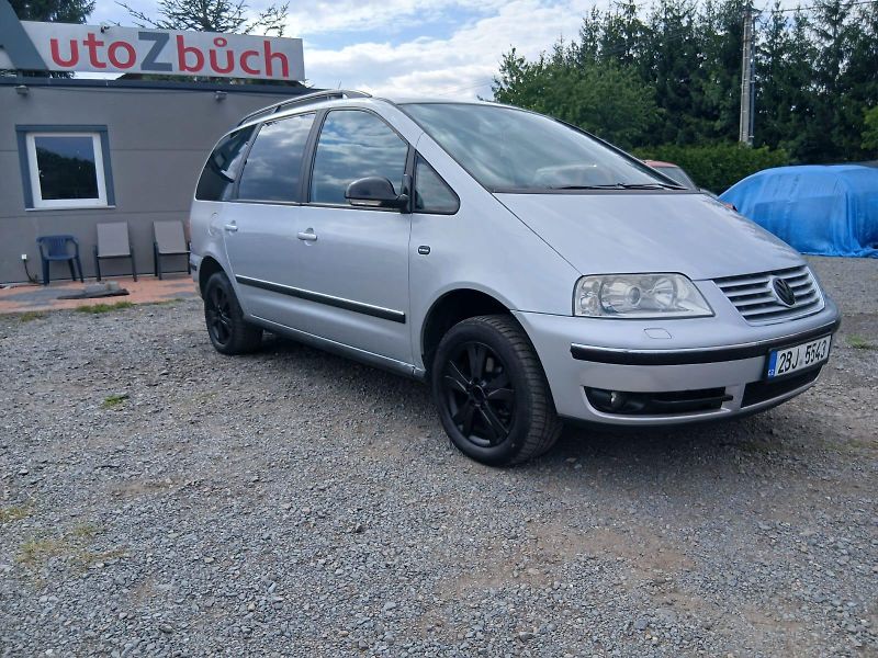 Volkswagen Sharan 2.0 TDI, ALU, 7 míst - fotka 5 z 34
