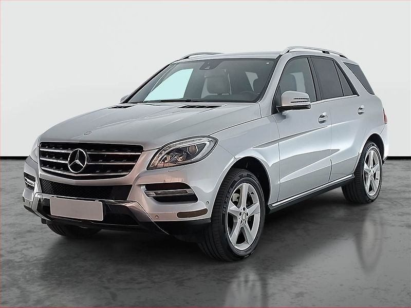 Mercedes-Benz Třídy M (2013) ML 350, 4X4, Automat, Kůže - fotka 2 z 22
