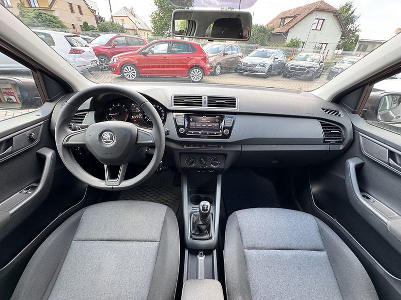 Škoda Fabia (2016) 1.2TSi Active Klimatizace - fotka 6 z 50