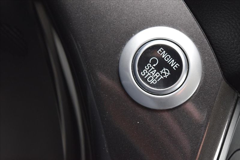 Ford C-MAX 1,0 I 92KW PO ROZVODECH ALU - fotka 43 z 53
