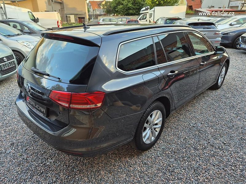 Volkswagen Passat Variant (2018) 1.4TSi 110KW ComfortLine  - fotka 13 z 54