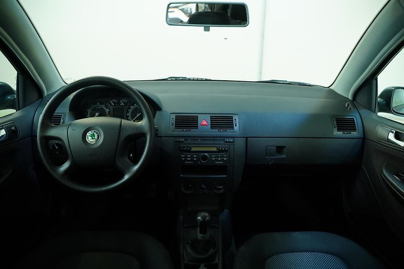 Škoda Fabia - fotka 5 z 21