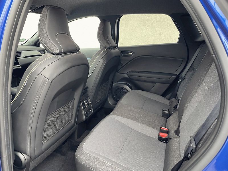 Renault Symbioz (2025) Techno E-Tech full hybrid 145k - fotka 18 z 27