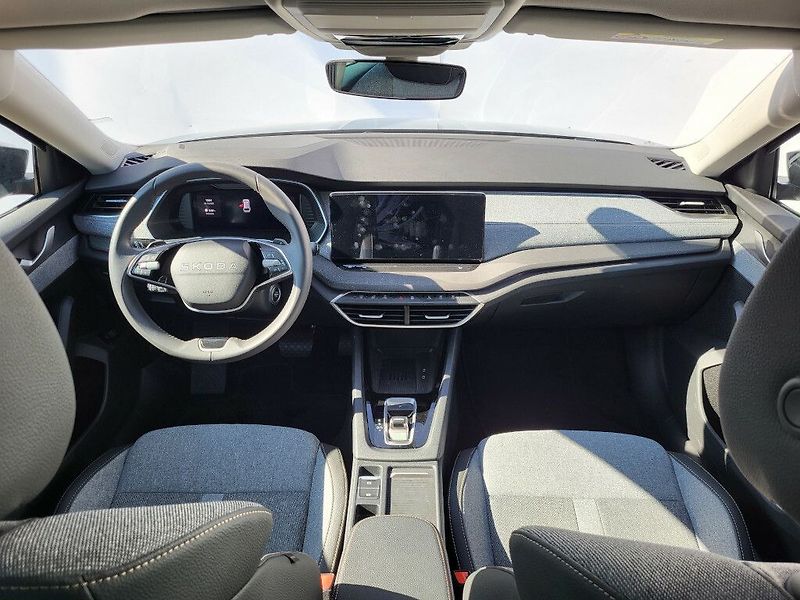 Škoda Octavia Top Selection 2,0TDI 110kW - fotka 7 z 26