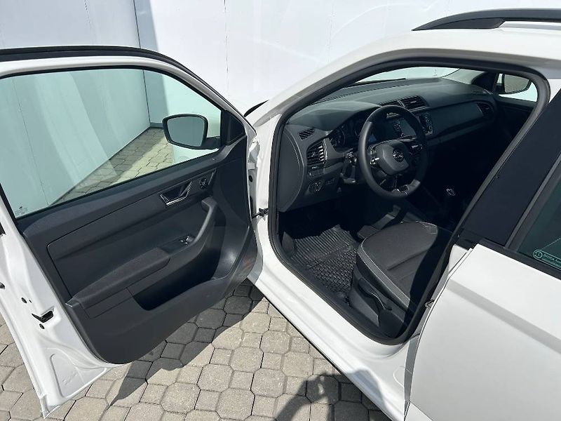 Škoda Fabia Tour Ambition 1,0TSI - fotka 5 z 24