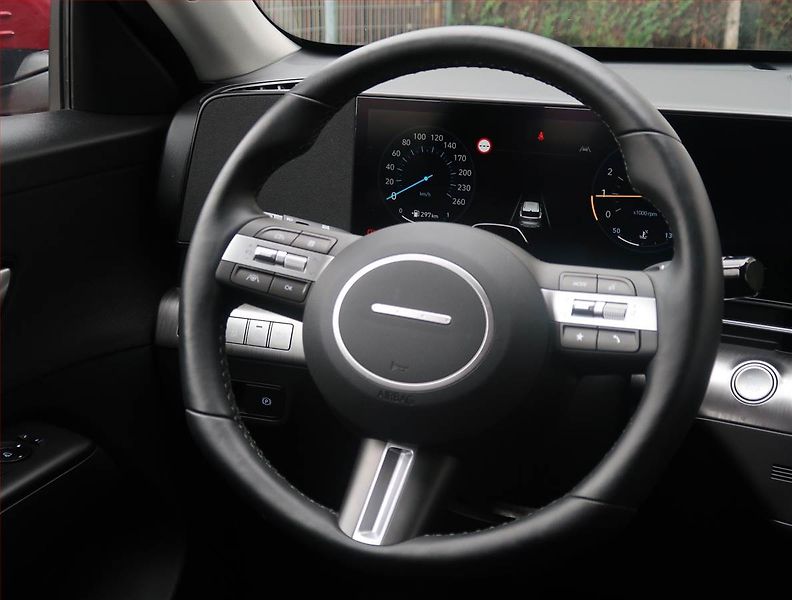 Hyundai Kona (2024) Smart 1.0 T-GDI - fotka 17 z 21