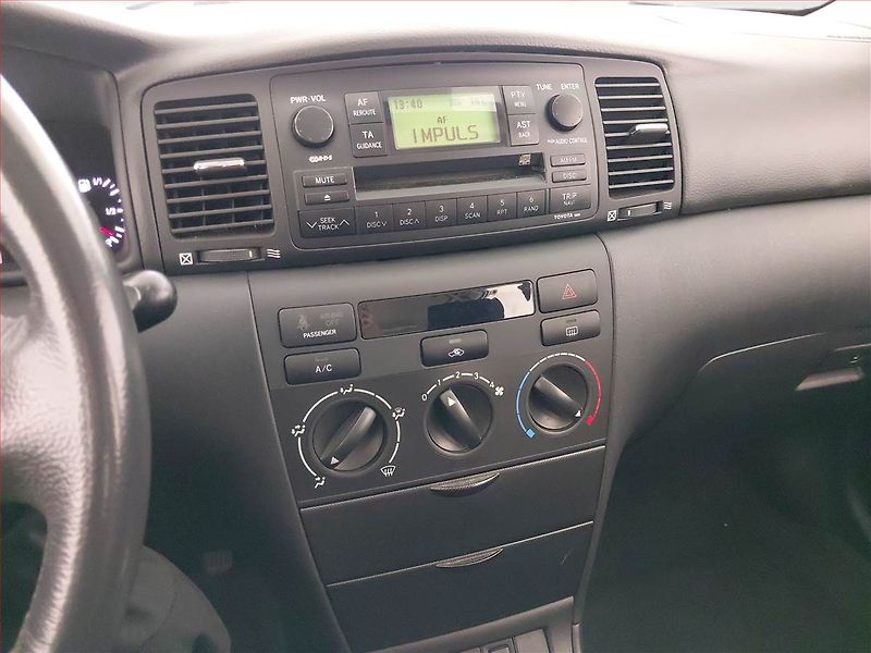 Toyota Corolla (2005) 1.4 D-4D, Serv.kniha, nová STK - fotka 12 z 18
