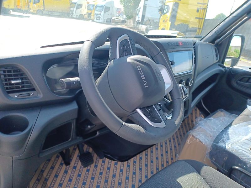 Iveco Daily (2026) 35S16 V 12m3, automat - fotka 5 z 7