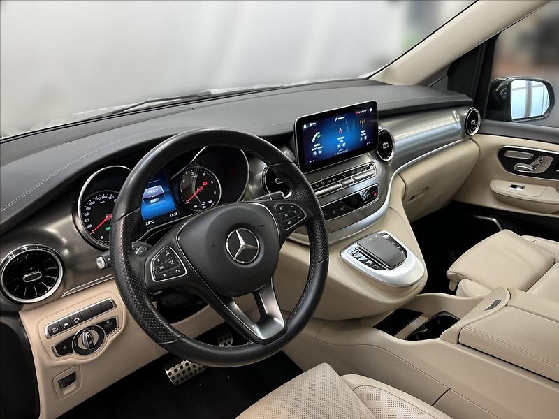 Mercedes-Benz Třídy V 300D 4MATIC EXCLUSIVE Airmatic - fotka 9 z 28
