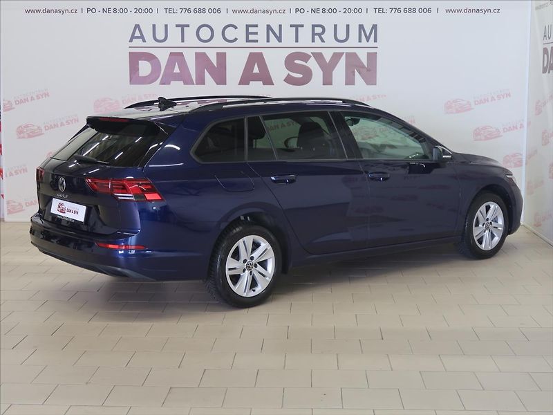 Volkswagen Golf 1,5 TSI Life 1.majitel CZ - fotka 4 z 40