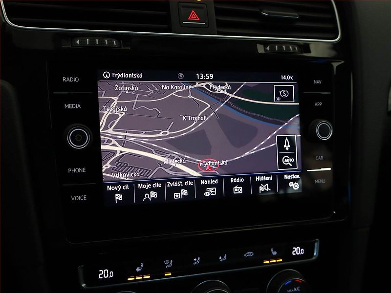 Volkswagen Golf (2018) Highline 2.0 TDI, Navi - fotka 11 z 15