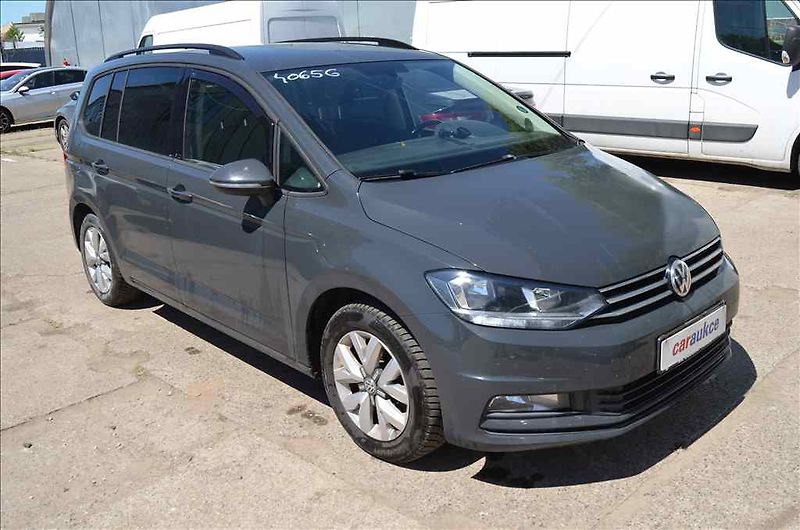 Volkswagen Touran (2016) 1,6 TDI - fotka 3 z 22
