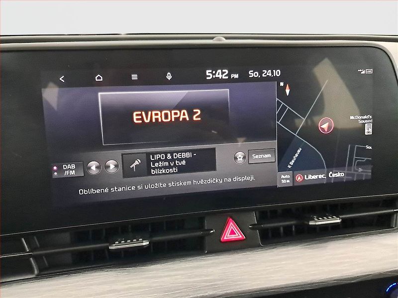 Kia Sportage (2022) 1.6 T-GDI - fotka 12 z 16