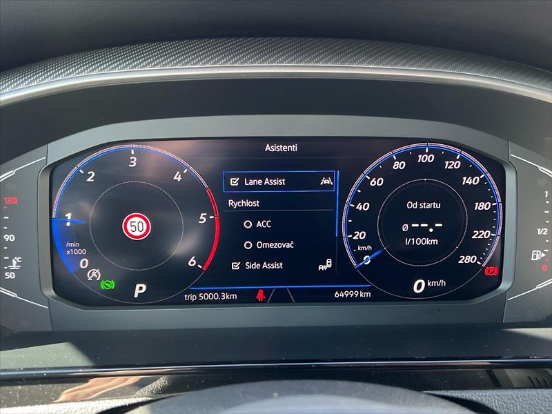 Volkswagen Arteon Shooting Brake 2,0 TDi 110 kW 7DSG R-LINE - fotka 16 z 28