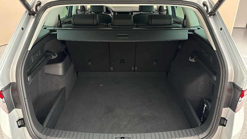 Škoda Kodiaq 2.0 TDI DSG 4x4 L&K - fotka 17 z 32