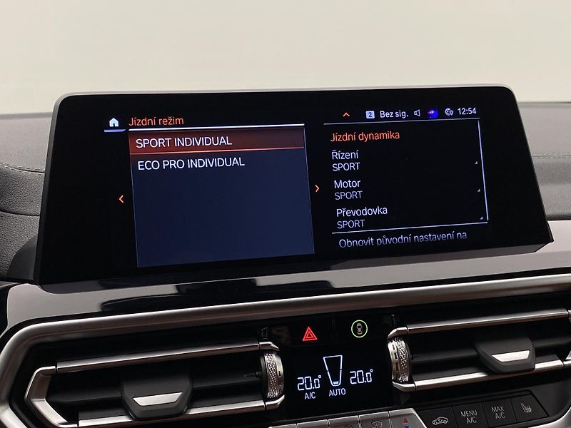 BMW X4 xDRIVE 20 M-PAKET CZ REZERVACE - fotka 51 z 73