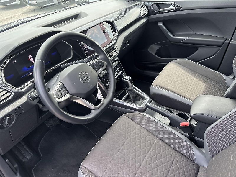 Volkswagen T-Cross (2023) 1.0 TSI DSG Style - fotka 7 z 28