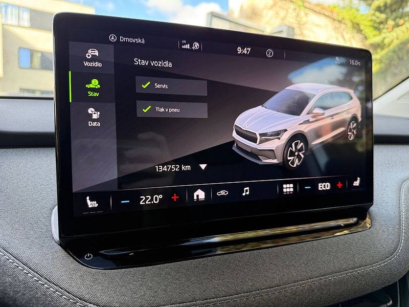 Škoda Enyaq 82 kWh / LOFT / Matrix LED/ Te - fotka 29 z 43